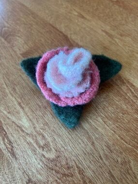 Vintage Handmade Floral Brooch